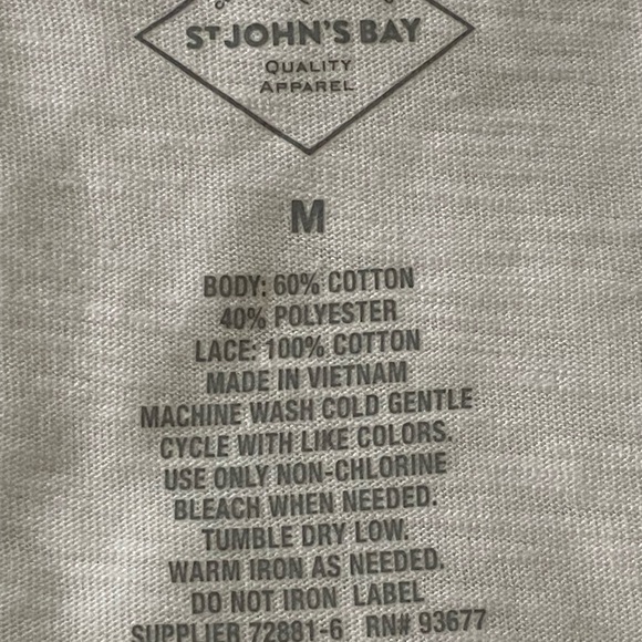 St. John's Bay White Boatneck Knit Top with 3/4 Eyelet Bell Sleeves Size Medium - Picture 2 of 8